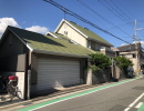 豊中市のほぼ中央に位置する豊中市上野東にて北東の角に建つ和風の日当たりが良好な住宅が出て参りました♪